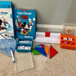 Osmo Super Studio Mickey Mouse & Friends Set and Beginner Osmo starter kit